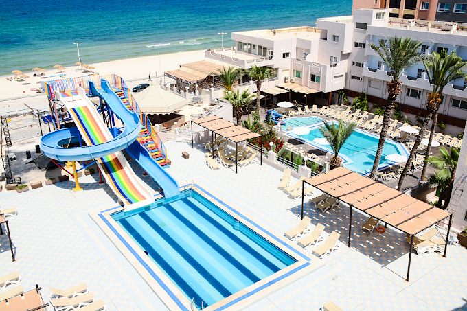 Sousse City & Beach (Tree House Hotel )